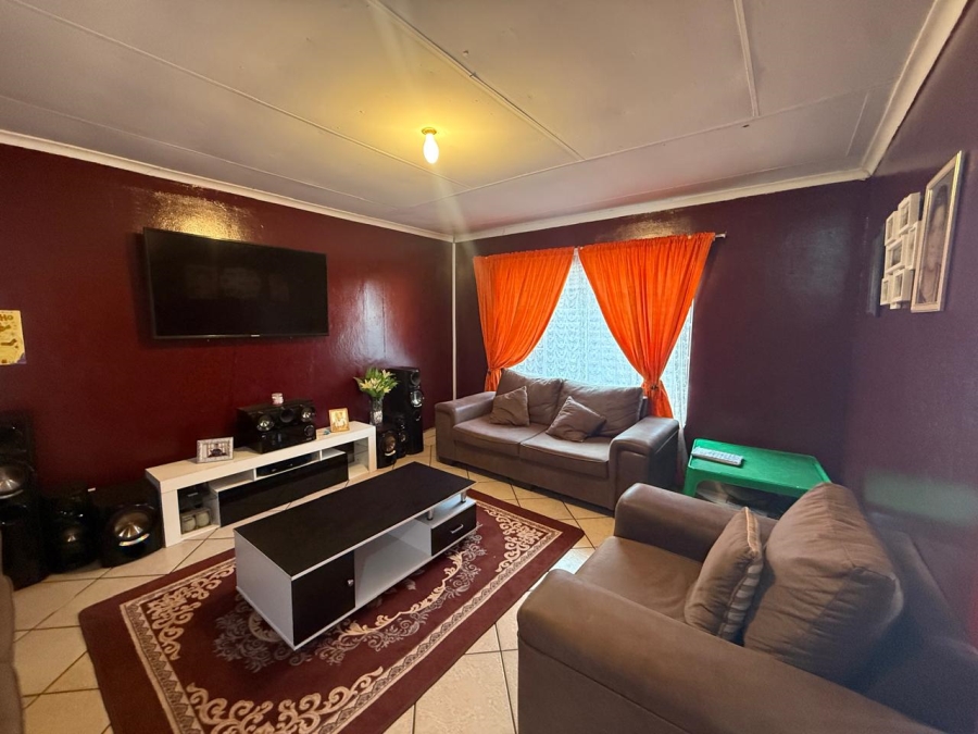 To Let 3 Bedroom Property for Rent in Kathu Northern Cape